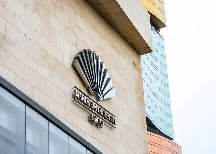 Mandarin Oriental, Отель 5*