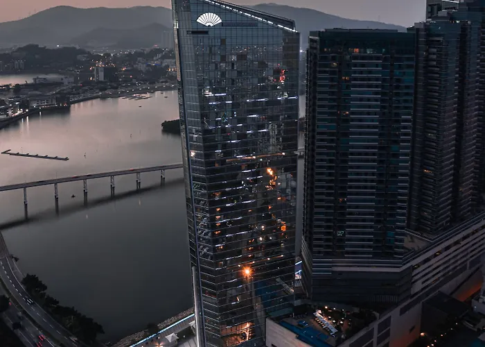 Mandarin Oriental, Hotel 5*